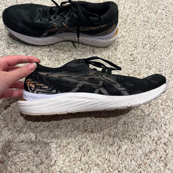 Asics Gel Cumulus 23 Running shoes Sz 9.5 Wide Black Sun Peach Active Outdoor - Picture 3 of 7